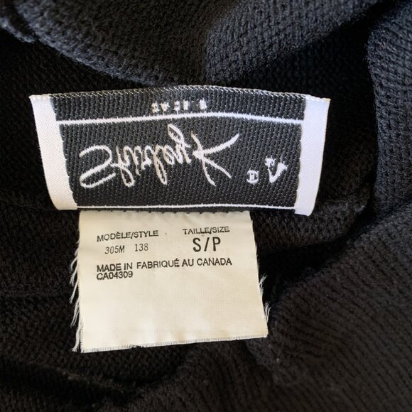 Vintage Women's Skirt by Shirley K - Black - Size Small S/P - Made in Canada - Picture 13 of 16